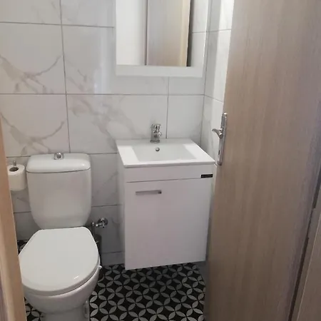 Iris 3 * Paralia Katerinis